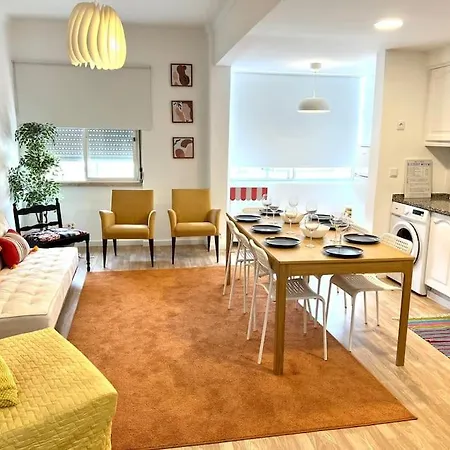 Appartement Big Flat Next To Lisbon And Caparica