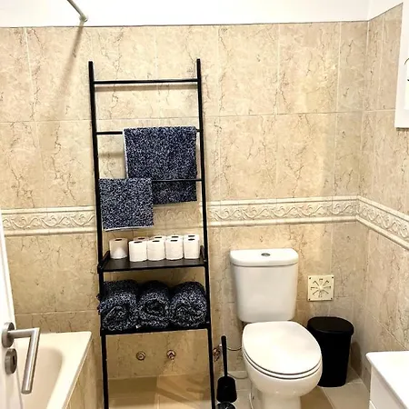 Big Flat Next To Lisbon And Caparica Apartman Almada