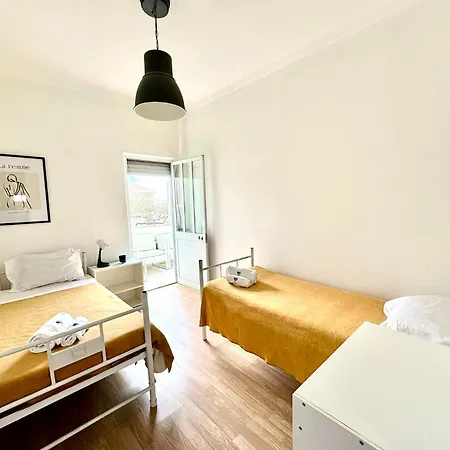 Big Flat Next To Lisbon And Caparica Apartment Almada