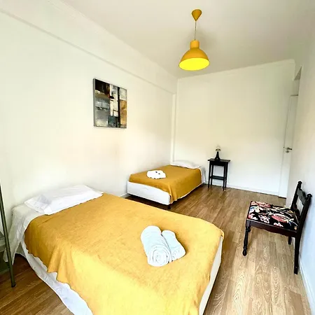 Big Flat Next To Lisbon And Caparica Apartment