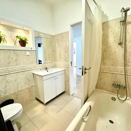 Big Flat Next To Lisbon And Caparica *